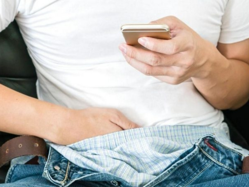 cách đặt cậu nhỏ trong quần