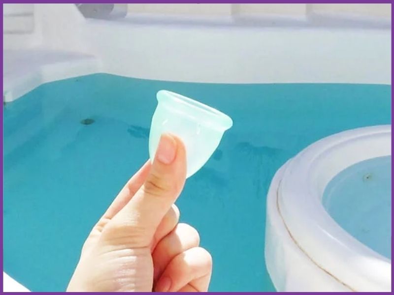 cốc nguyệt san giải pháp cho nàng đi bơi khi tới tháng