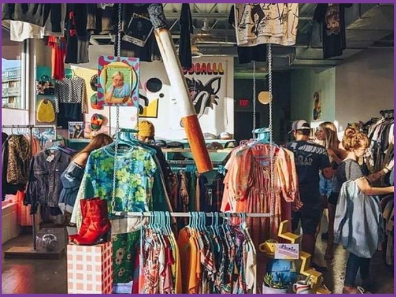 đồ secondhand nhiều khi mang đậm tính vintage và retro