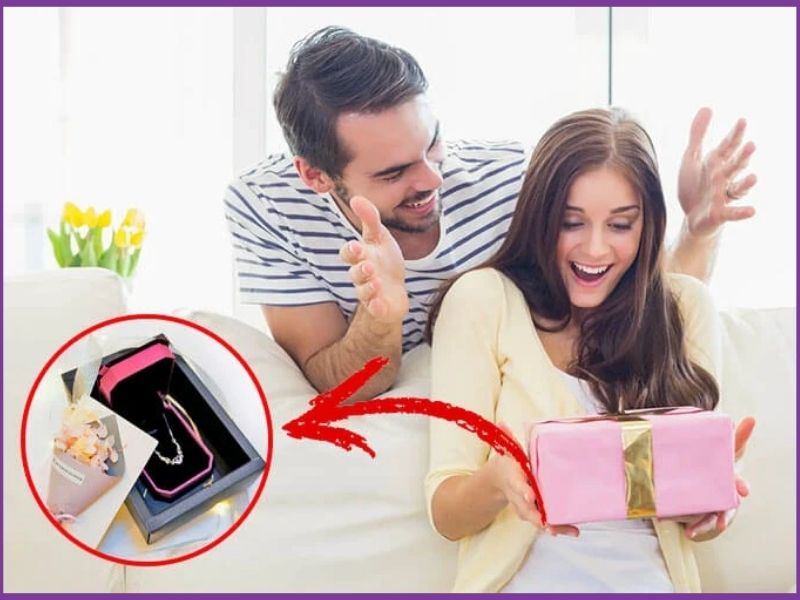 tặng quà bất ngờ cho bạn gái