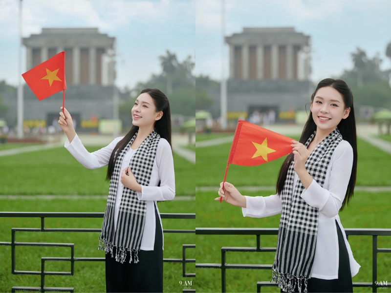 chụp ảnh với cờ đỏ sao vàng