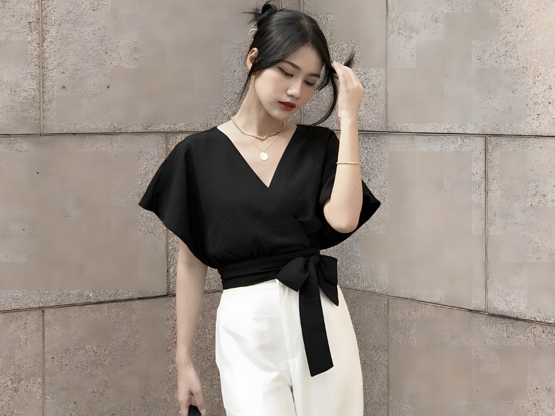 vai thô bắp tay to mặc gì