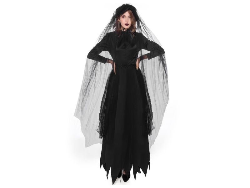 trang phục halloween dễ thương halloween mặc đồ gì