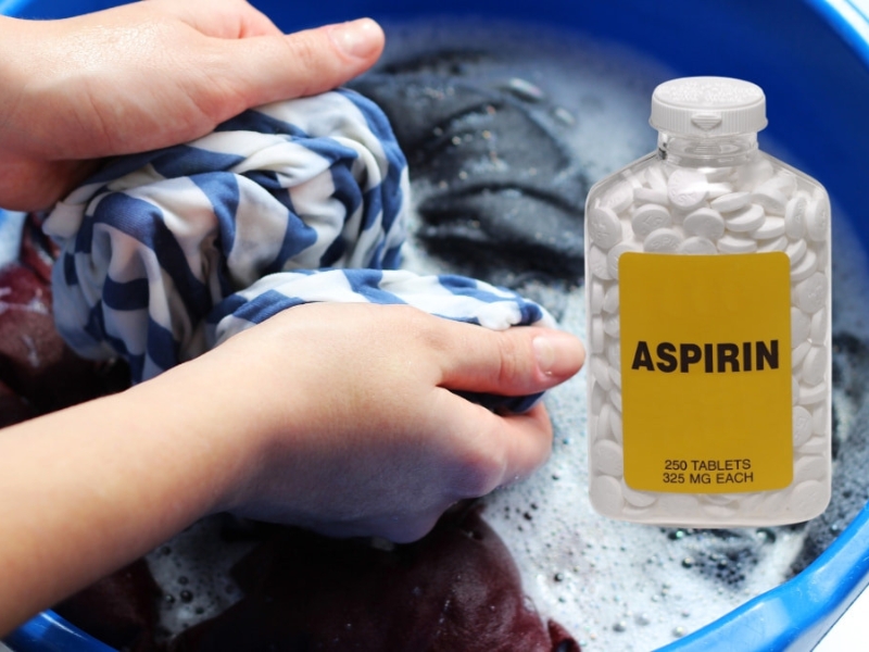 cách tẩy vết ố vàng trên áo trắng