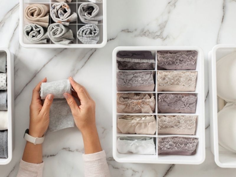 cách gấp quần lót