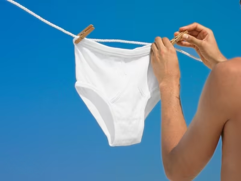 quần lót nam siêu mỏng