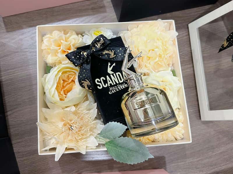 quà giáng sinh cho bạn gái