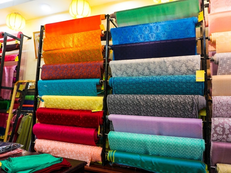 tặng vải áo dài