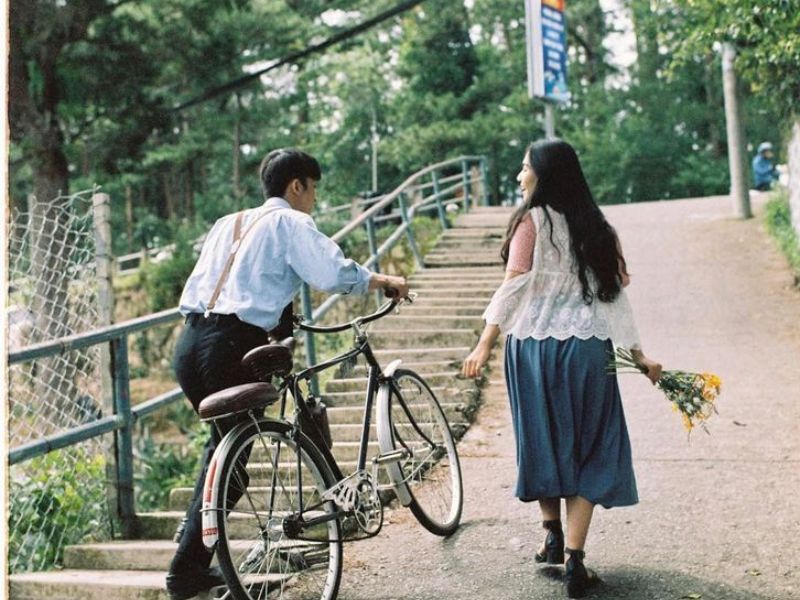 tạo dáng chụp ảnh đẹp ở đà lạt