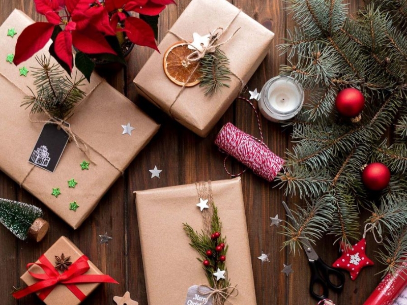 tặng gì cho sinh nhật bạn thân