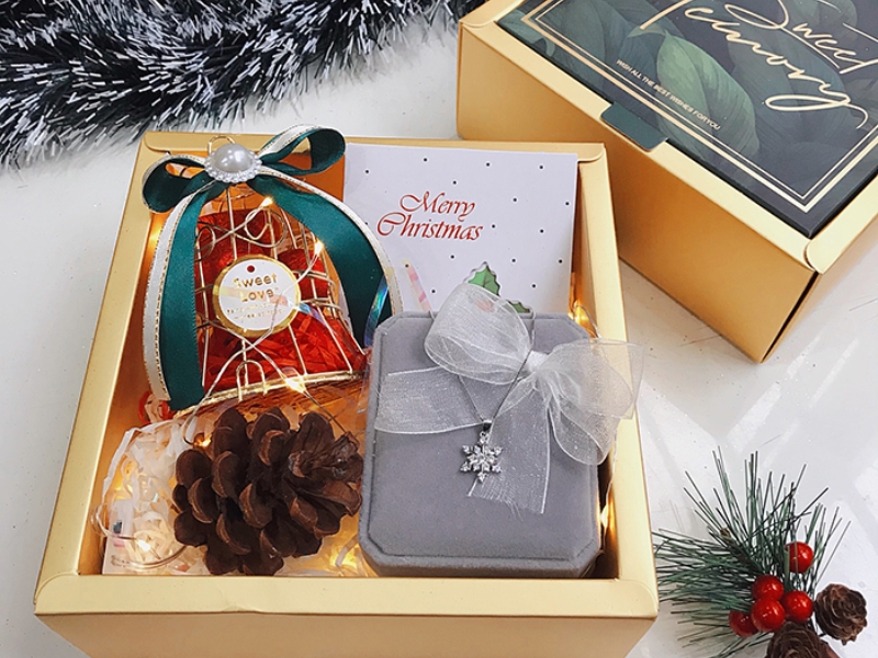 chọn quà phù hợp khả năng tài chính