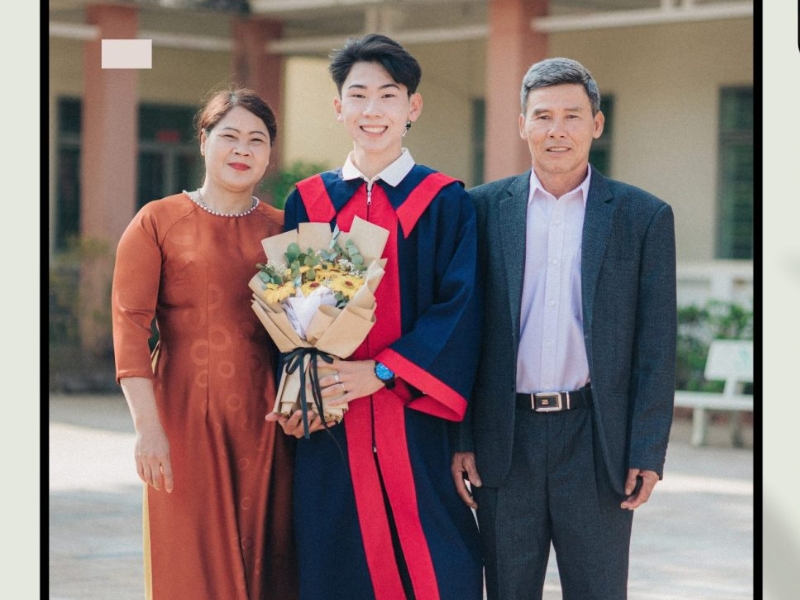 mặc gì đi chụp ảnh kỷ yếu cùng con