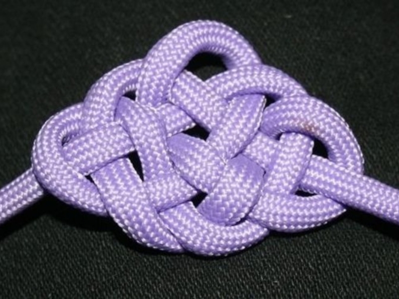 thắt dây áo hoodie kiểu thắt xoắn ốc barrel