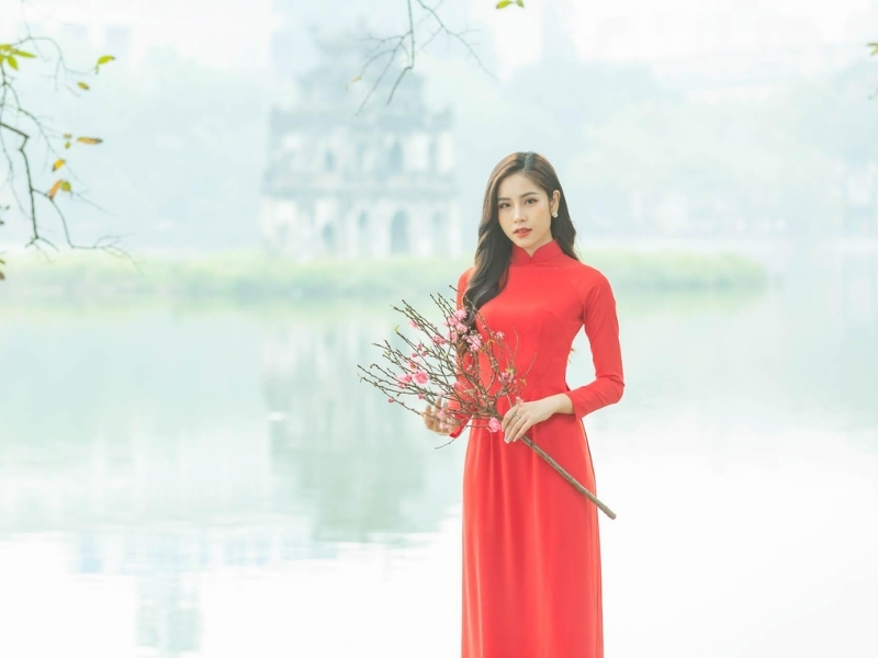 cách tạo dáng chụp ảnh áo dài tết