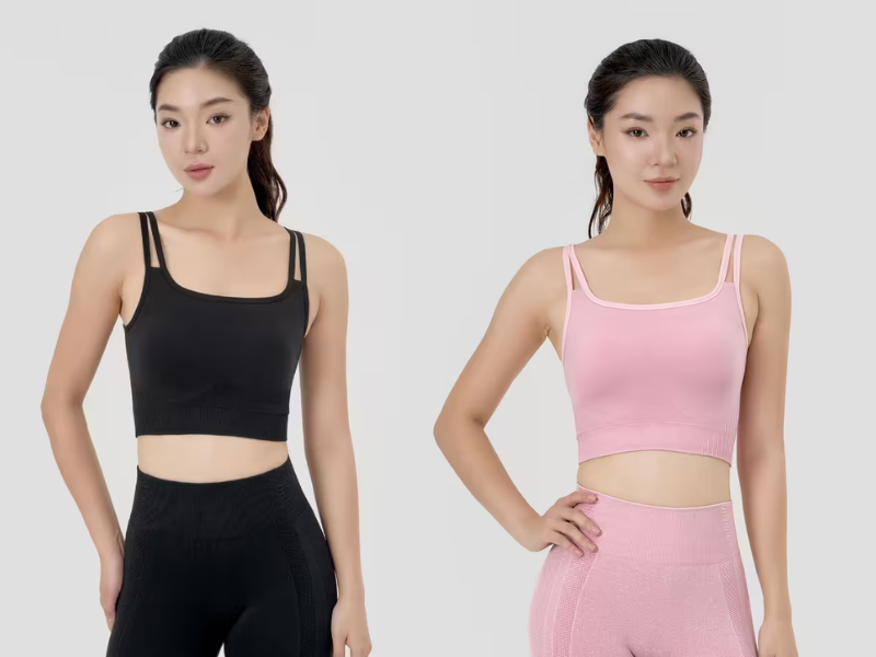 tập pilates mặc gì