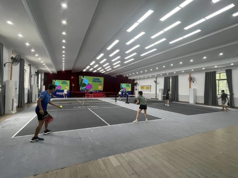 sân pickleball đẹp nhất hà nội