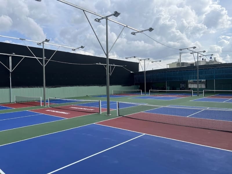 sân pickleball hà nội giá rẻ