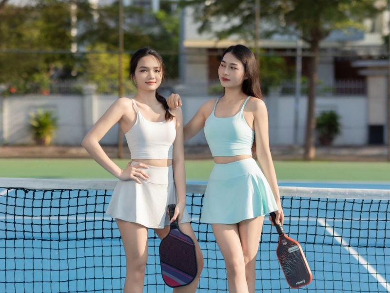 chơi pickleball mặc gì