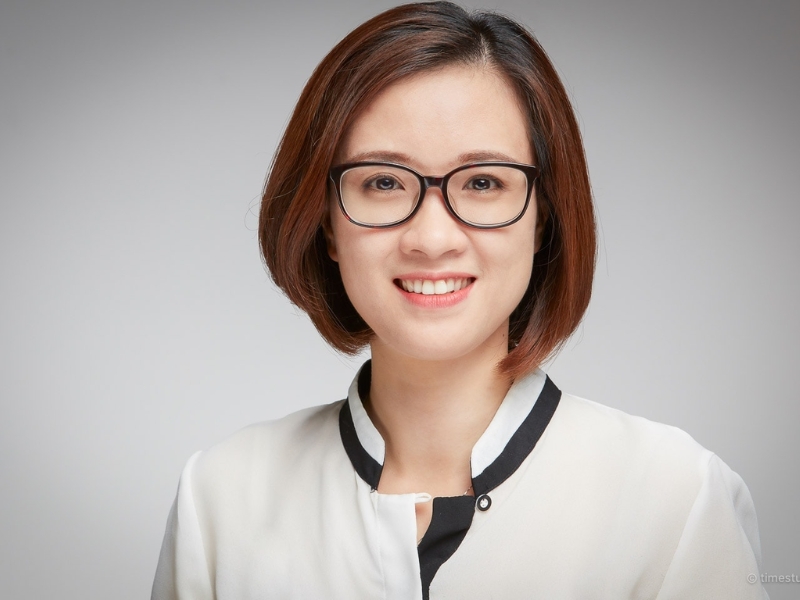 chụp căn cước mặc áo gì