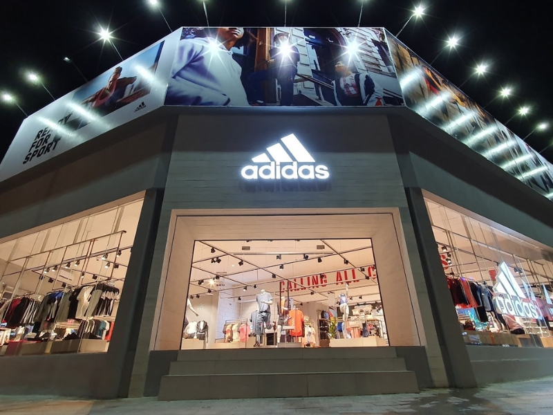 mua áo lót thể thao ở đâu