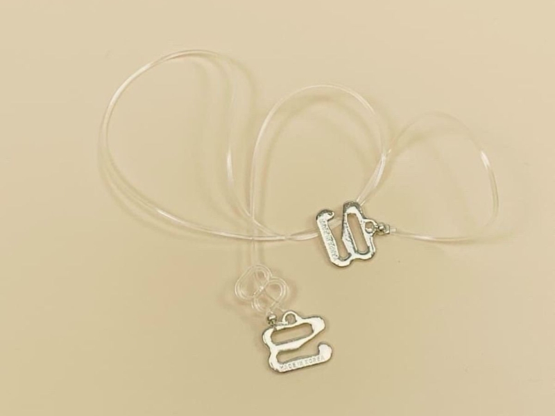 dây áo lót trong suốt