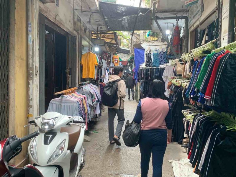 Chợ đồ cũ Hà Nội