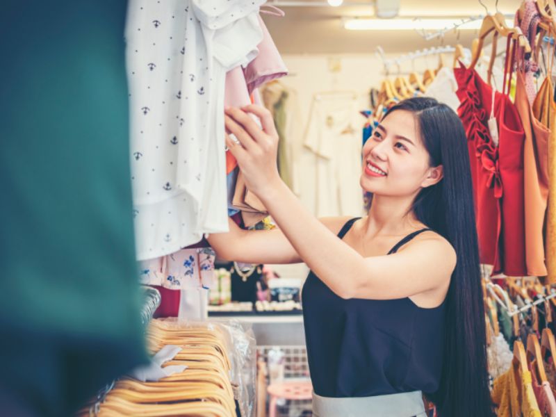 Nhiều người quan tâm khái niệm hàng xuất dư là gì?