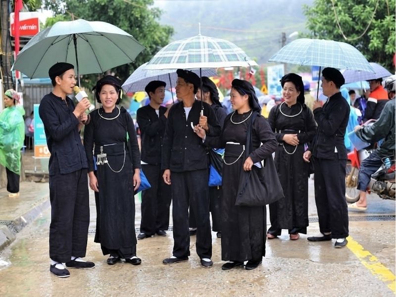 trang phục dân tộc nùng