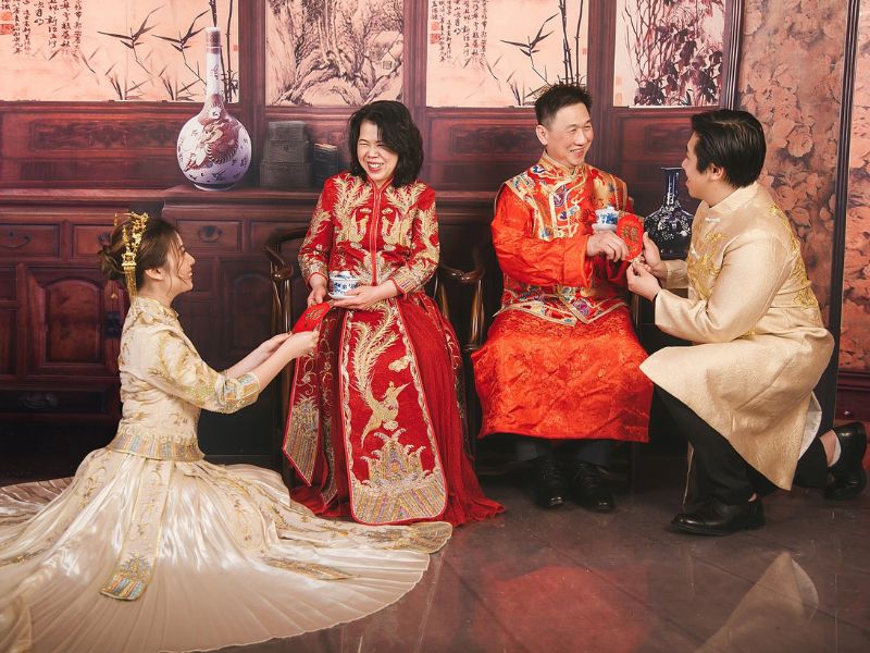 Nam giới mặc đồ rộng rãi