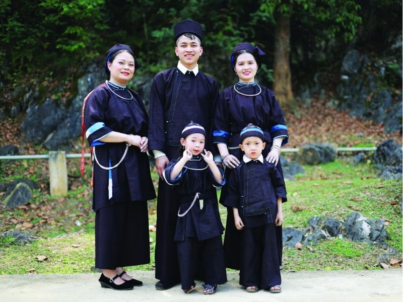 trang phục dân tộc nùng