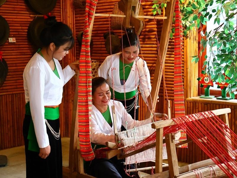 Sản xuất vải kỳ công