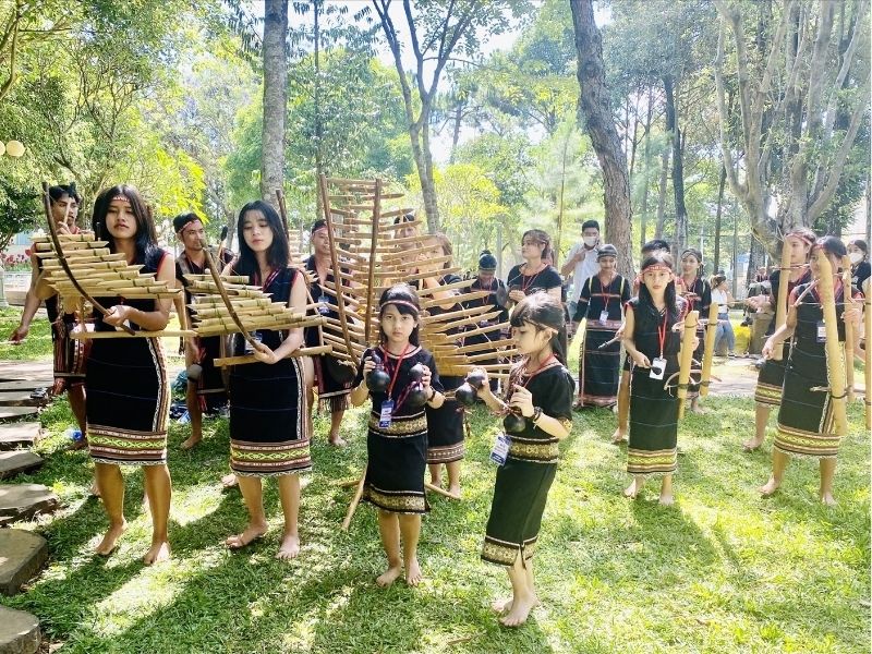 trang phục tây nguyên
